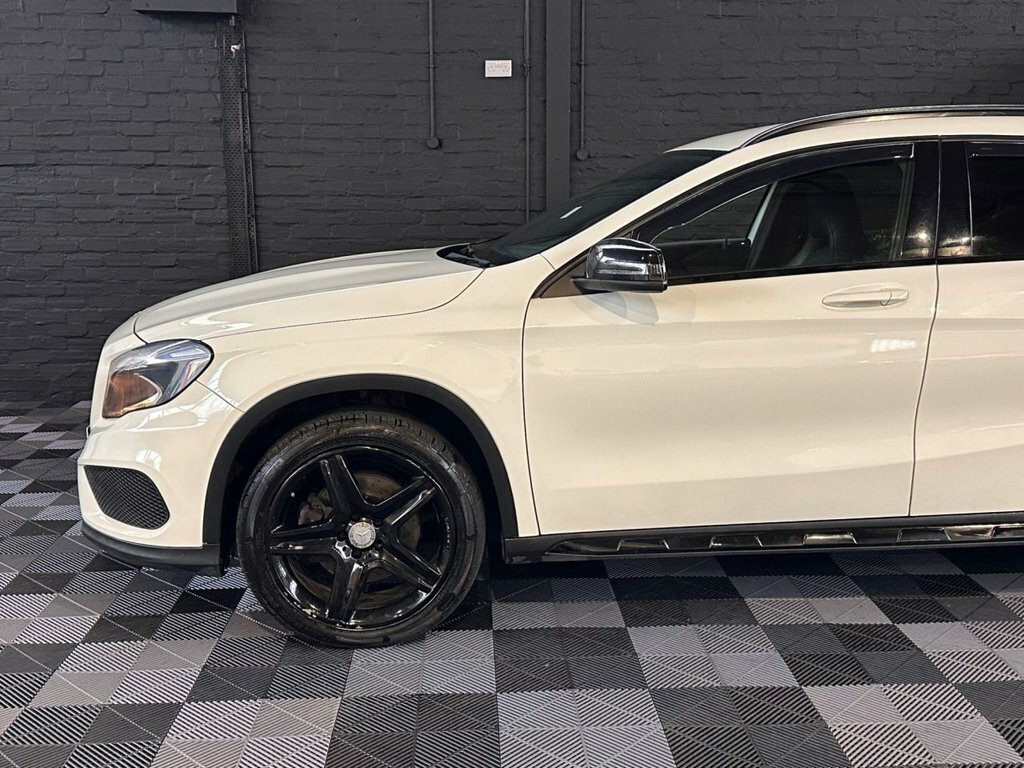 Mercedes-Benz GLA Class 2.1 Gla200 Cdi Amg Line 4Matic Silver #30