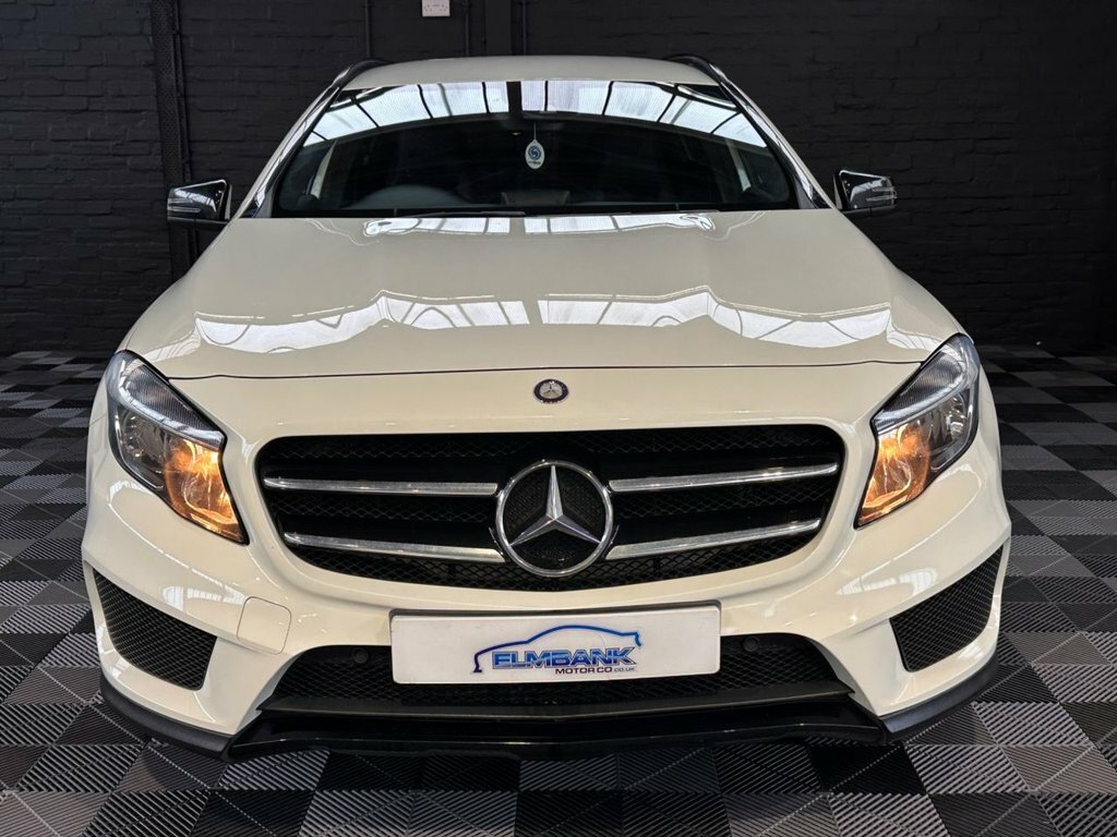Mercedes-Benz GLA Class 2.1 Gla200 Cdi Amg Line 4Matic Silver #13