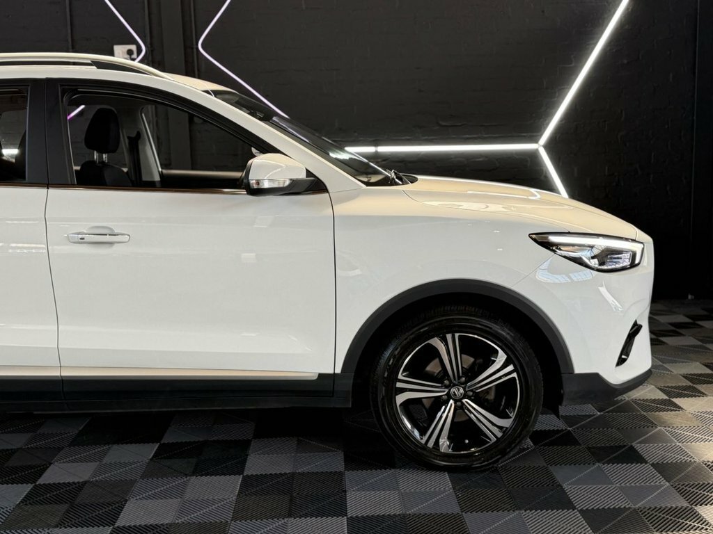 MG ZS 1L Excite SH24VRW White #6