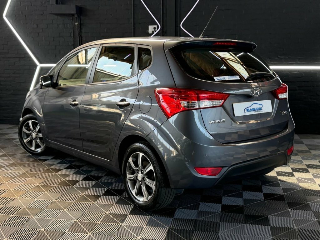 Hyundai Ix20 1.6L Premium White #8