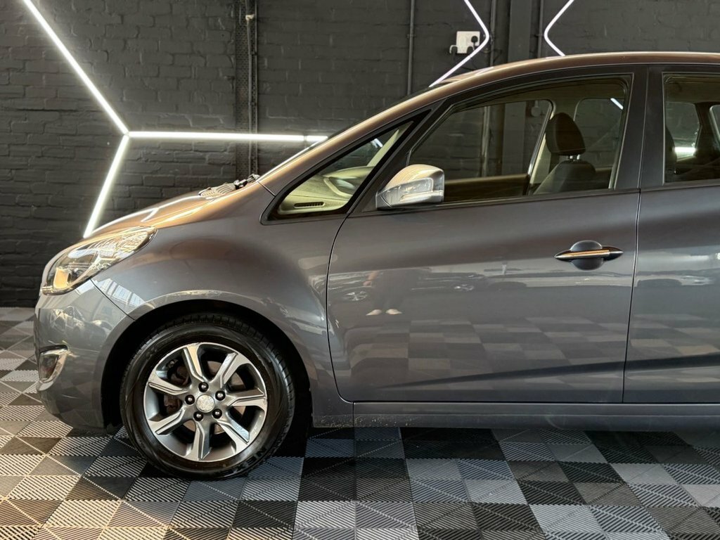 Hyundai Ix20 1.4L Se Grey #5