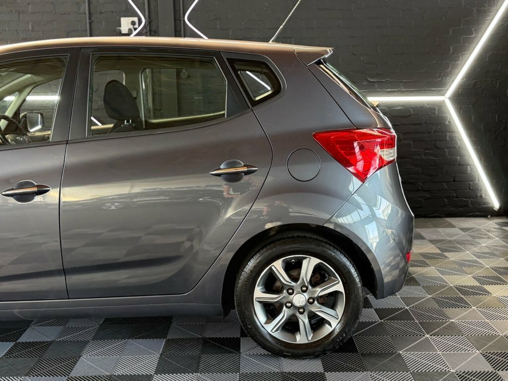 Hyundai Ix20 1.4L Se Grey #4