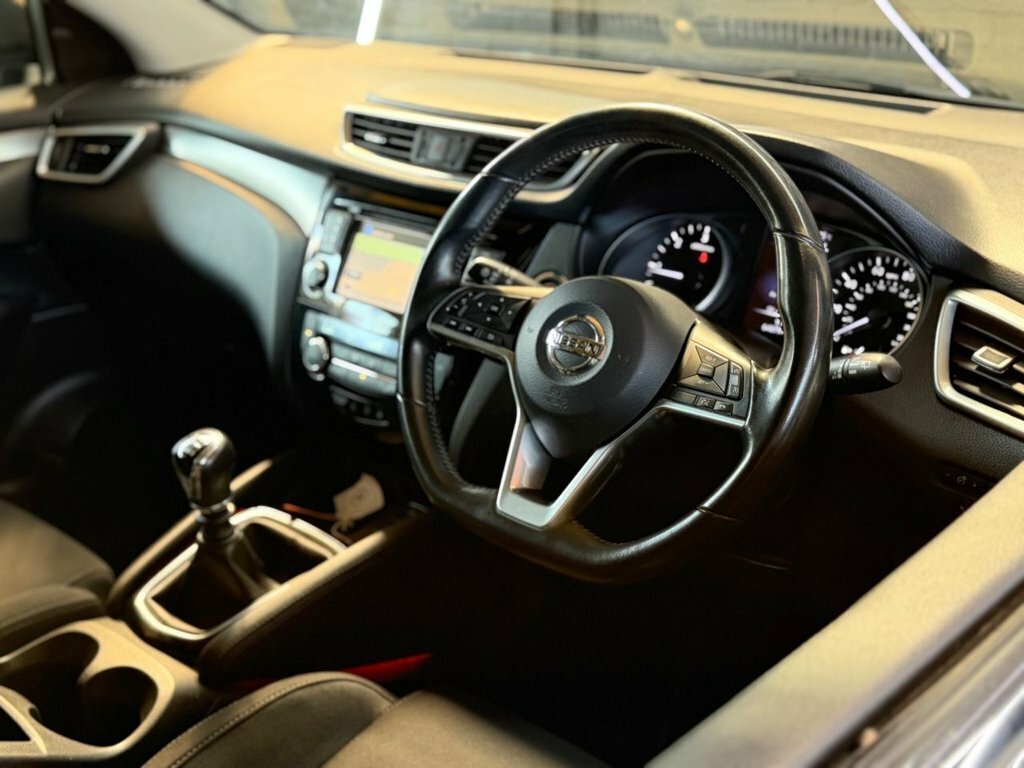 Nissan Qashqai 1.5L N-connecta SL68EKK Grey #5