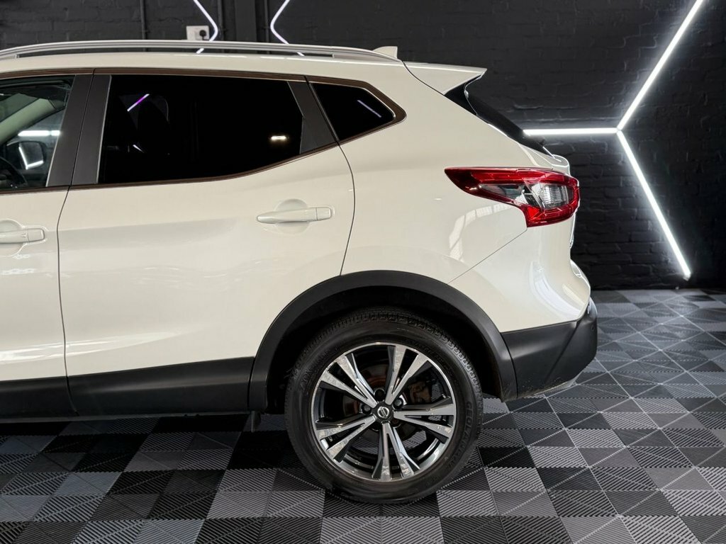 Nissan Qashqai 1.5L N-connecta MK68YBO White #4