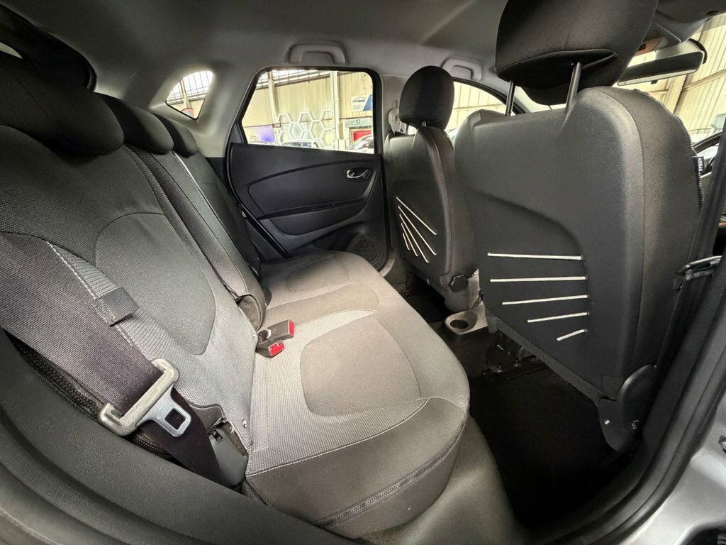 Renault Captur 0.9L Dynamique S Nav Grey #4