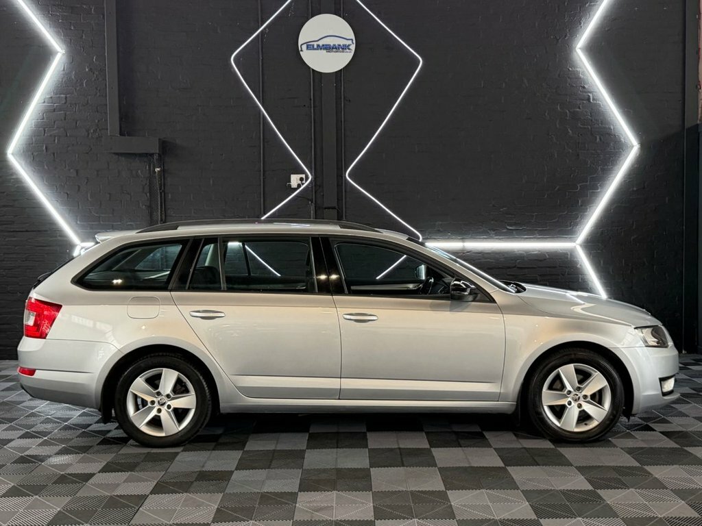 Skoda Octavia 2.0 Tdi Elegance Euro 5 Ss Blue #24