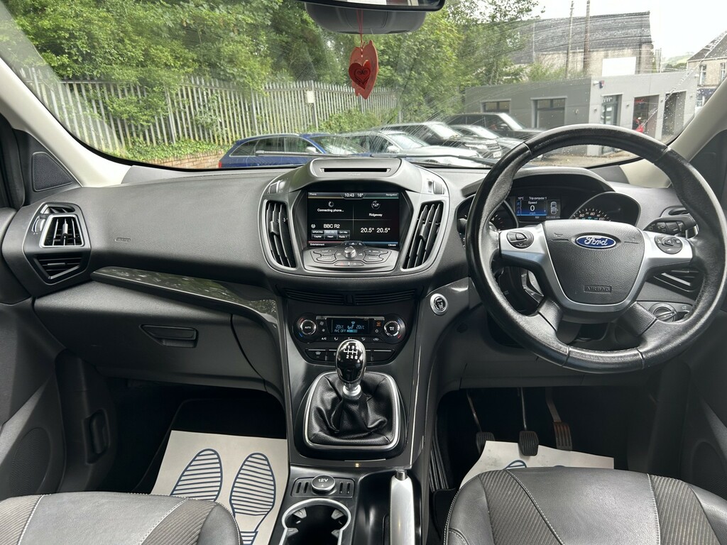 Ford Kuga 2.0 Tdci Titanium FP65OCB Black #4