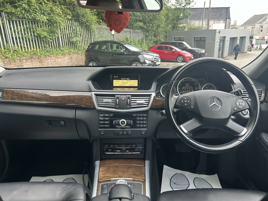 Mercedes-Benz E Class Saloon 2.1 E250 Cdi Blueefficiency Se 2011 CT11HPA Blue #4