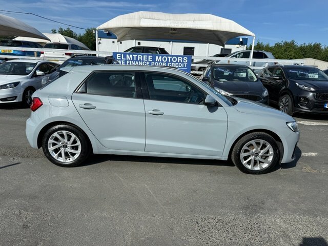 Audi A1 1.0 Tfsi 25 Sport Edition Sportback 5 D FY70XWU Grey #4