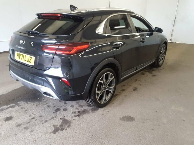 Kia Xceed Xceed 3 1.6 Turbo Crdi Mild Hybrid Mhev Black #6