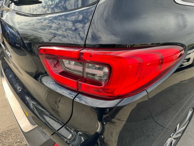 Renault Kadjar Signature S Nav Tce Red #57