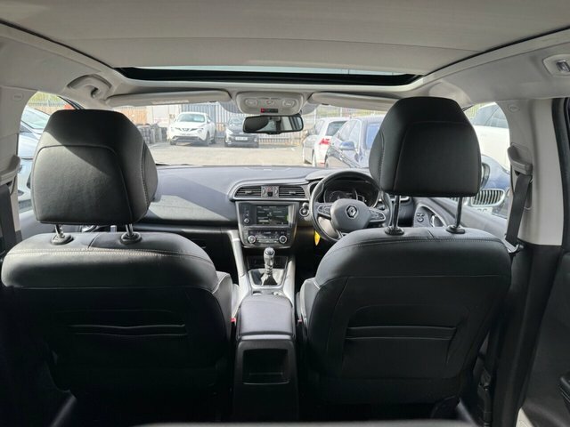 Renault Kadjar Signature S Nav Tce Red #86