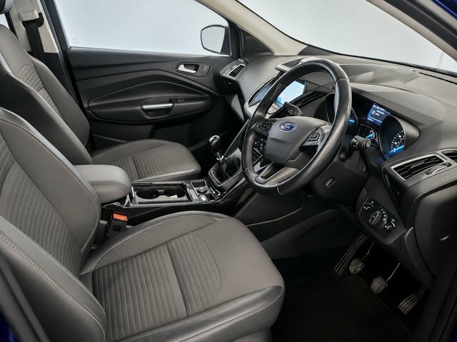 Ford Kuga 2.0 Tdci 2Wd Black #2