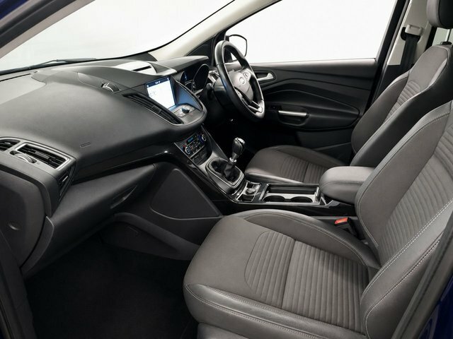 Ford Kuga 2.0 Tdci 2Wd Black #7