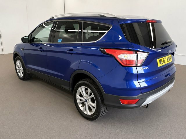 Ford Kuga 2.0 Tdci 2Wd Black #4