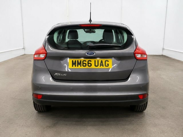 Ford Focus 1.0 Ecoboost 125 Titanium White #6