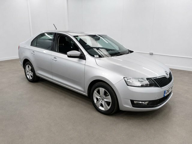 Skoda Rapid 1.0 Tsi Se Edition Hatchback Manua Silver
