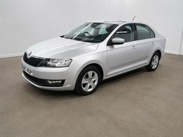 Skoda Rapid 1.0 Tsi Se Edition Hatchback Manua Silver #4