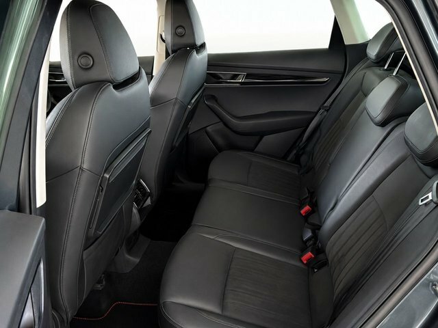 Skoda Karoq 1.0 Tsi Se White #10