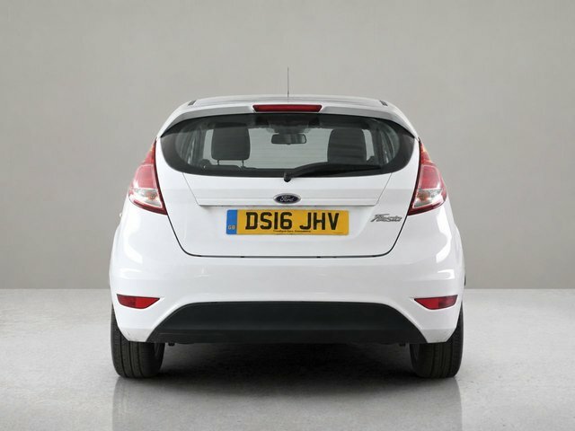 Ford Fiesta 1.2 Zetec Edition Hatchback E White #6
