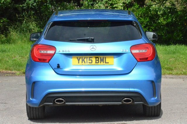 Mercedes-Benz A Class A200 Cdi Amg Night YK15BML Blue #4