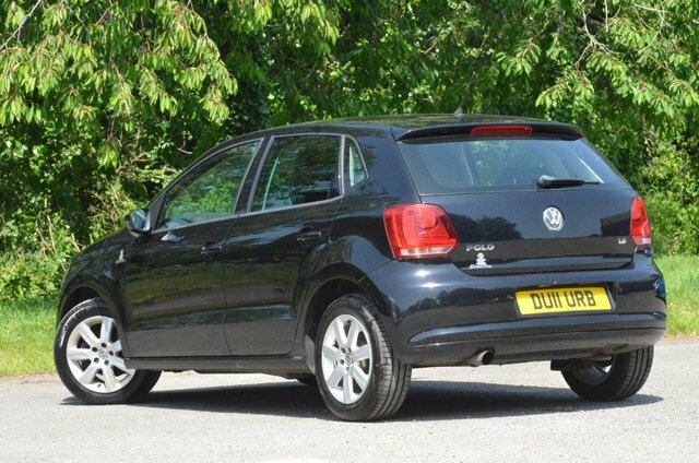 Volkswagen Polo Se Hatchback DU11URB Black #3