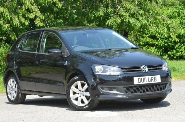 Volkswagen Polo Se Hatchback DU11URB Black #2