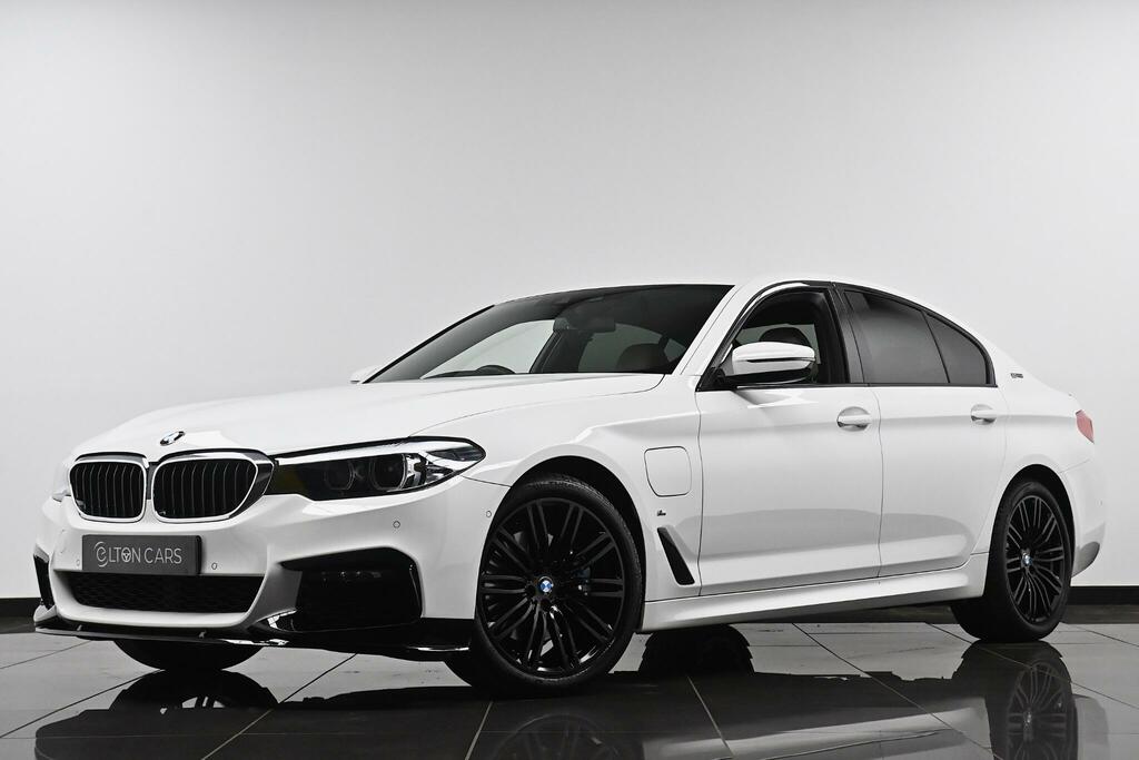 BMW 5 Series M Sport White #2