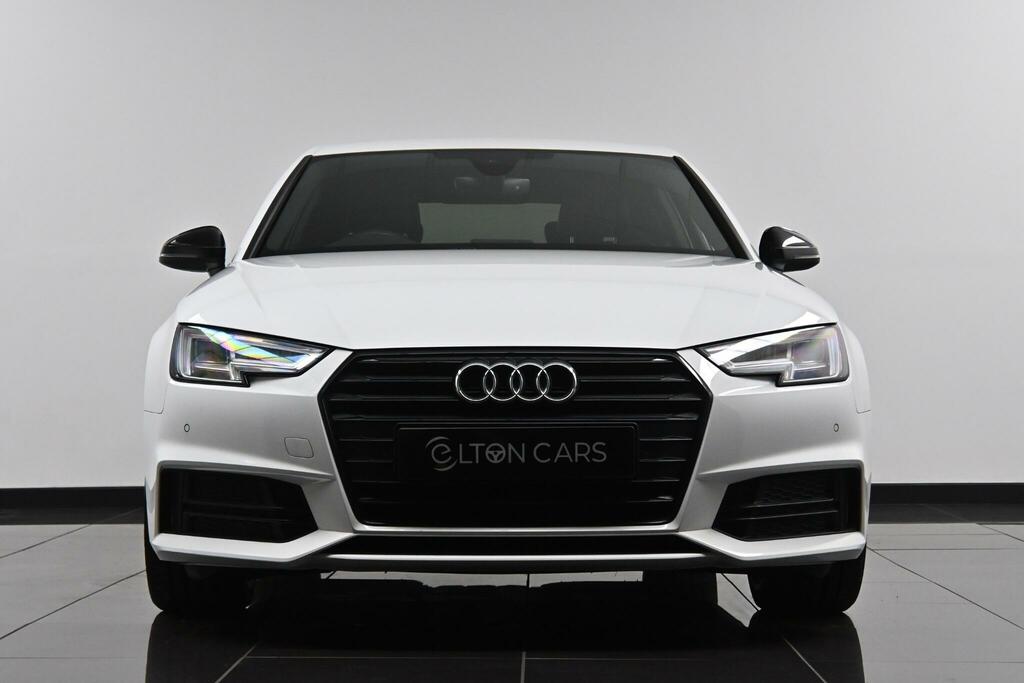 Audi A4 Black Edition White #3