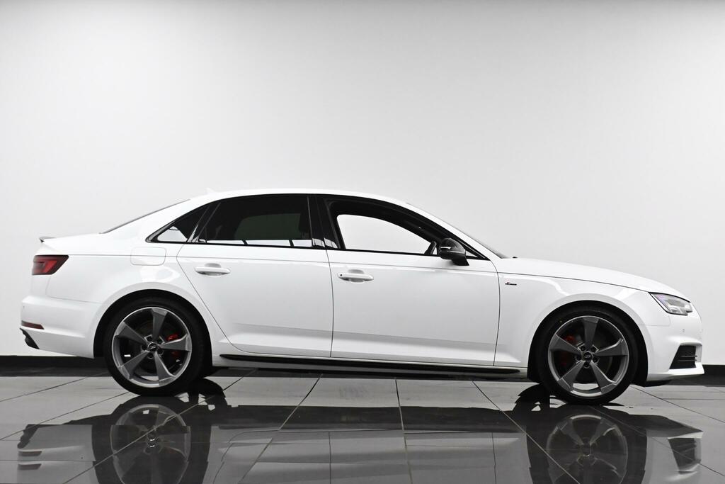Audi A4 Black Edition White #5