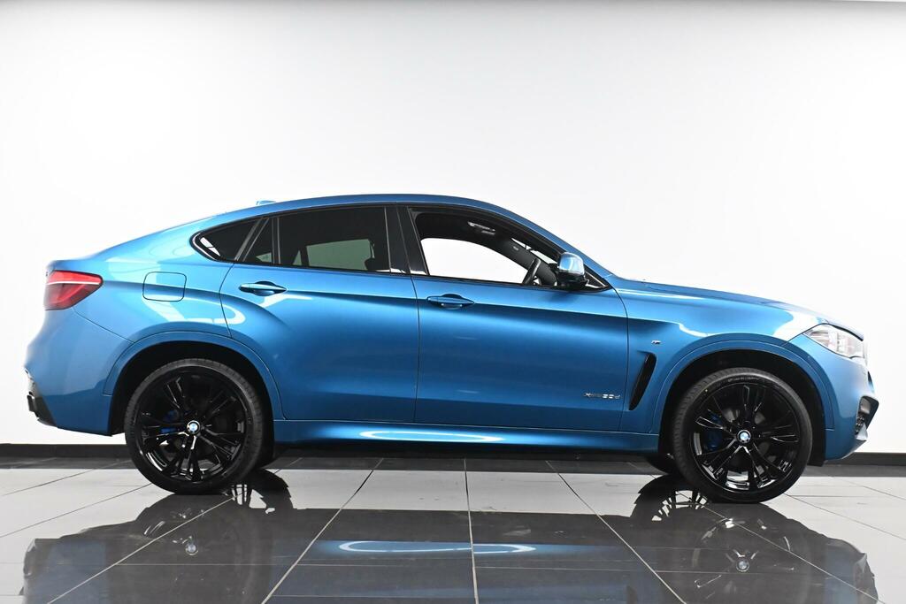 BMW X6 M M Sport Blue #6