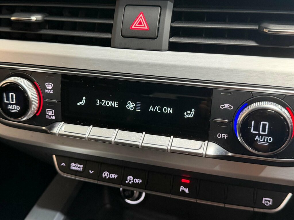 Audi A4 Avant 2.0 Avant Tdi Ultra Sport 148 Bhp Black #30