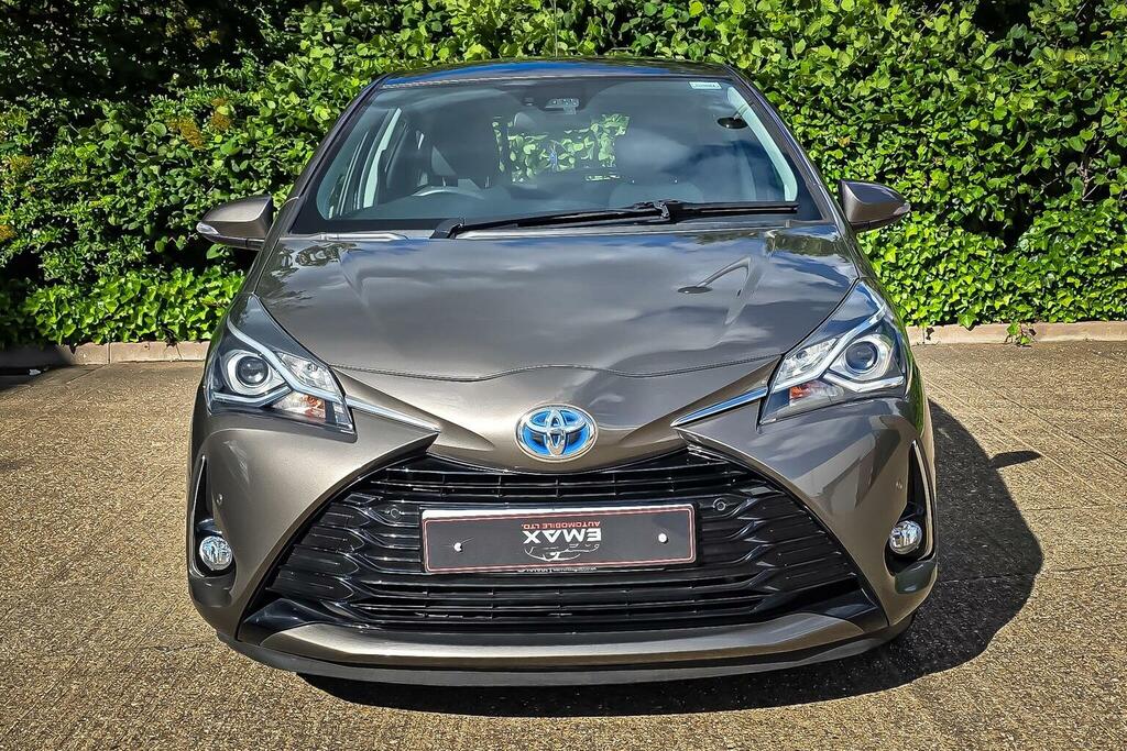 Toyota Yaris 1.5 Vvt-h Icon Tech E-cvt Euro 6 Ss 20186 EF67KXV Brown #2