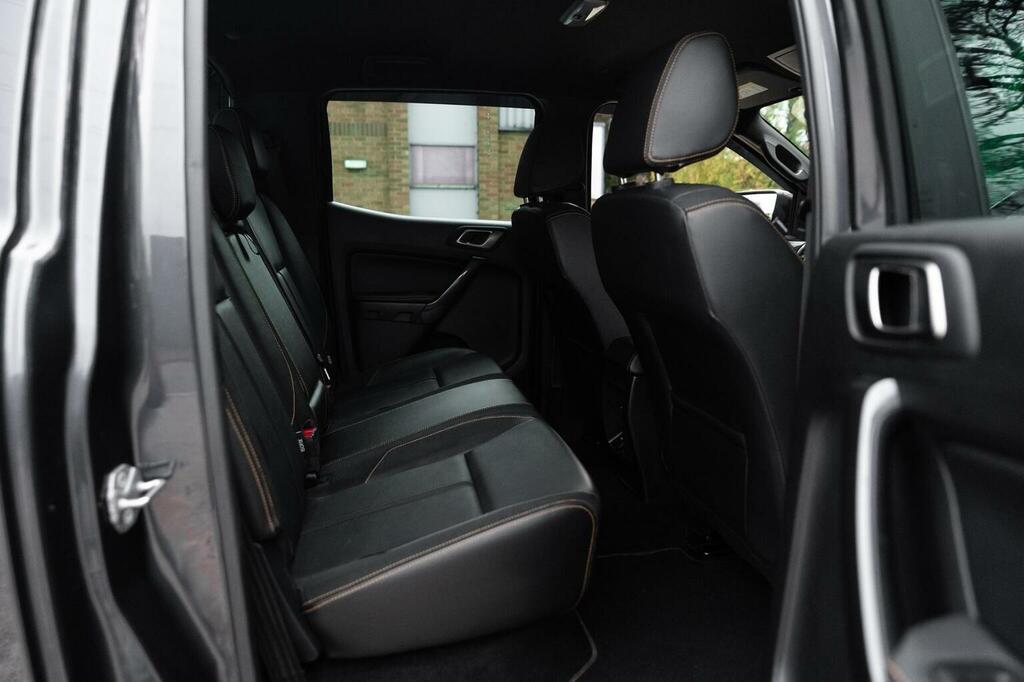 Ford Ranger Wildtrak White #32