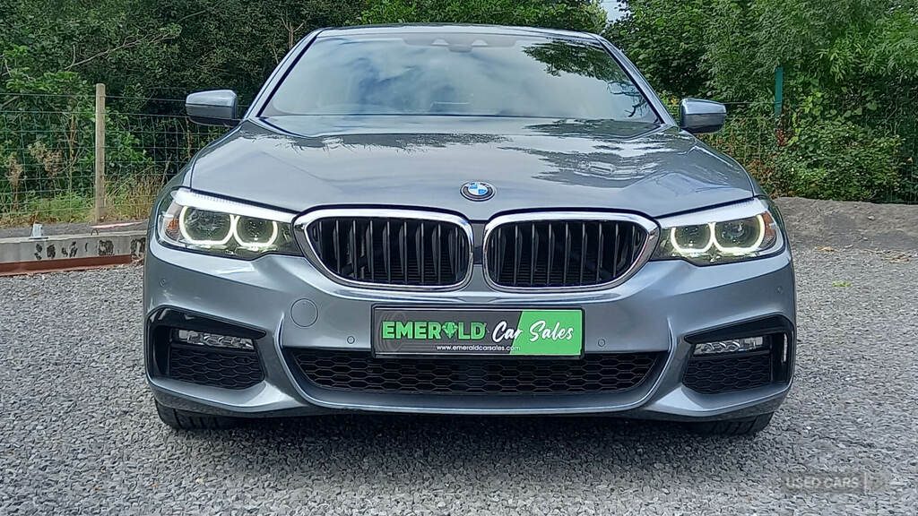 BMW 5 Series 520D Xdrive M Sport Blue #3