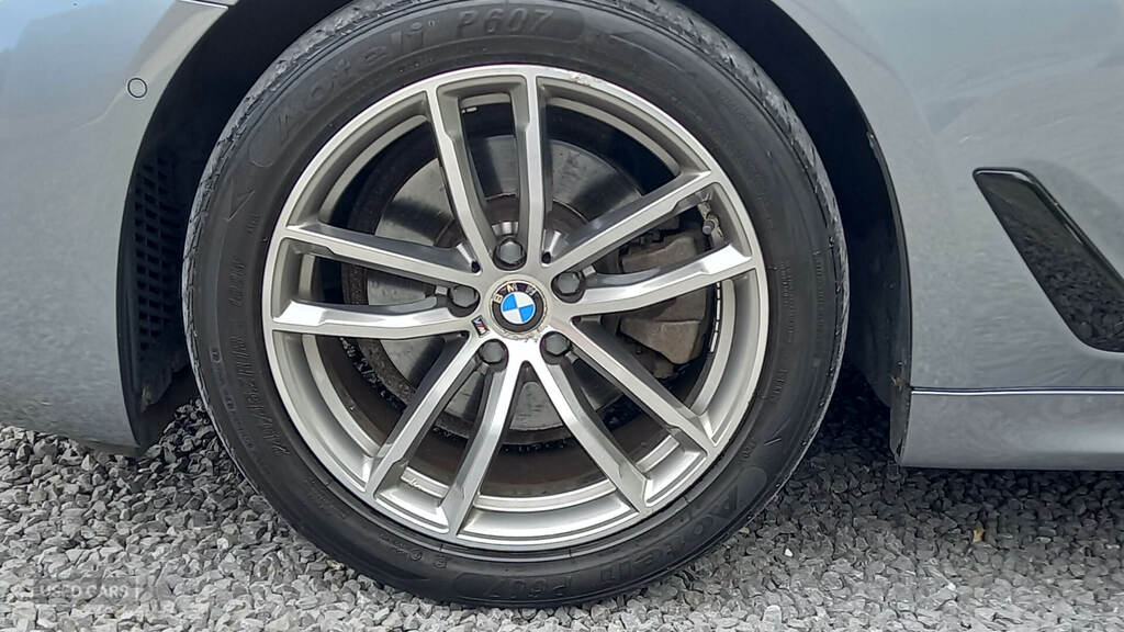 BMW 5 Series 520D Xdrive M Sport Blue #5