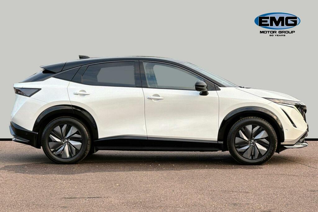 Nissan Ariya 87Kwh Evolve Suv E 4Orce 22Kw Ch AY24WFR Black #3