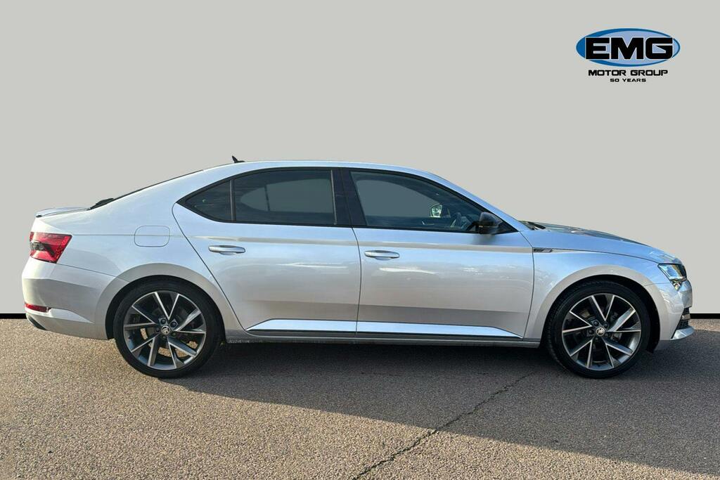 Skoda Superb 1.5 Tsi Act Sportline Plus Hatchback Ds Silver #3