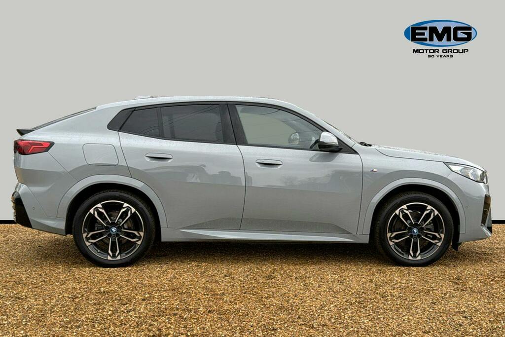 BMW iX2 30 66.5Kwh M Sport Suv Xdrive 1 EJ74VSA Grey #3