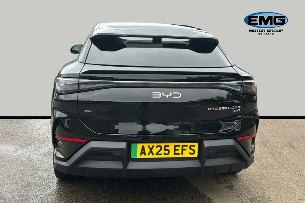 Byd Sealion 7 82.5Kwh Design Suv Awd AX25EFS Black #5