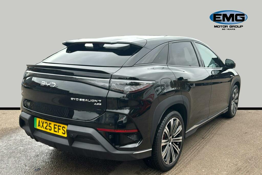 Byd Sealion 7 82.5Kwh Design Suv Awd AX25EFS Black #6