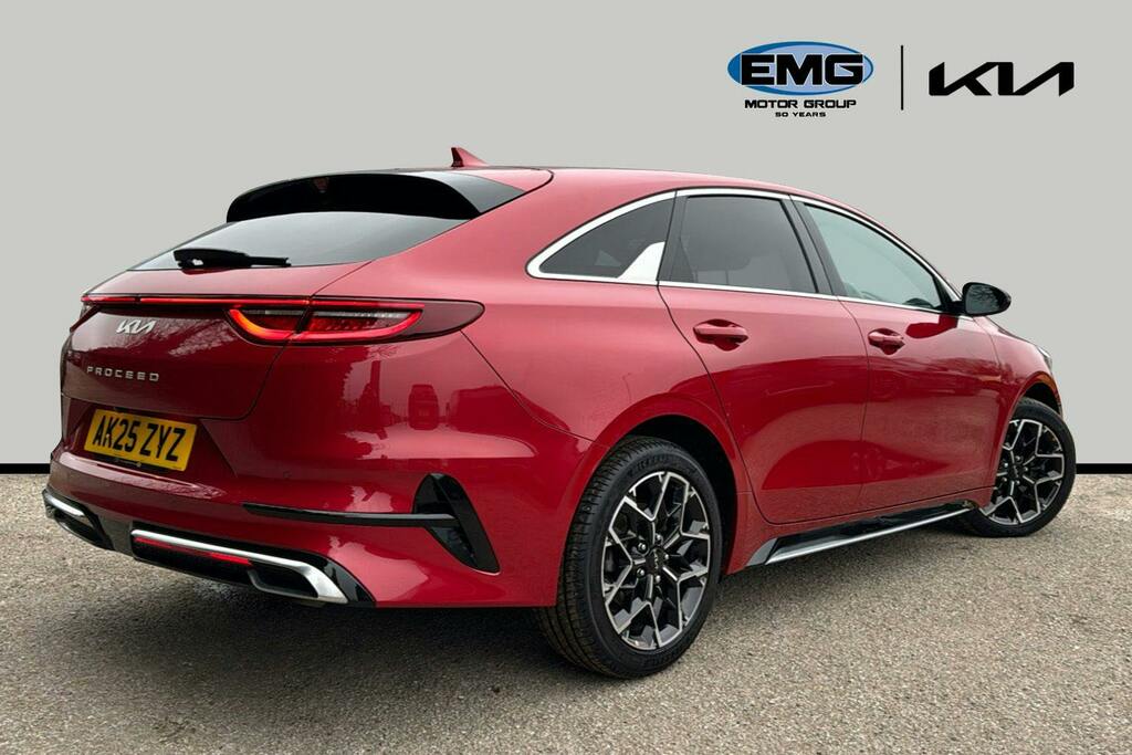 Kia Proceed 1.5 T Gdi Gt Line Shooting Brake Red #6