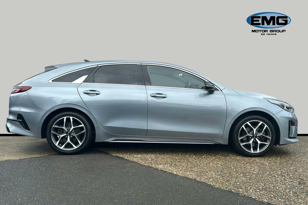 Kia Proceed 1.4 T Gdi Gt Line Lunar Edition Shooting Brake LA69UZL Silver #3