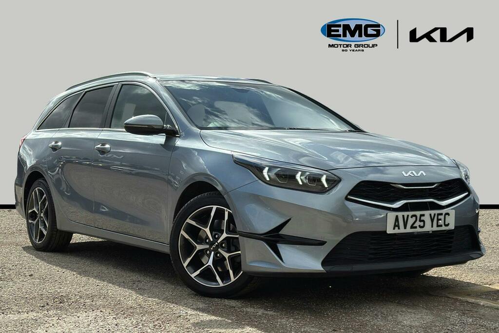 Kia Ceed 1.5 T Gdi 3 Sportswagon Ss AV25YEC Silver