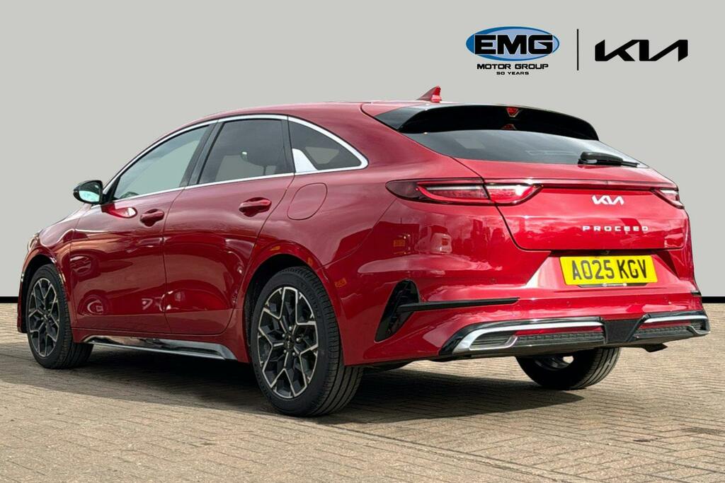 Kia Proceed 1.5 T Gdi Gt Line Shooting Brake Red #4