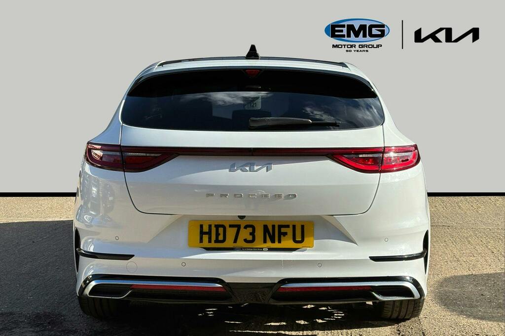 Kia Proceed 1.5 T Gdi Gt Line S Shooting Brake Dct White #5