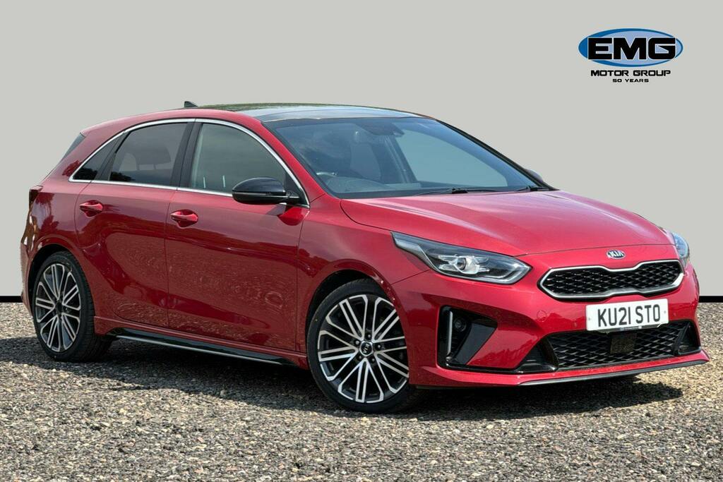 Kia Ceed 1.5 T Gdi Gt Line S Hatchback Dct Ss Red