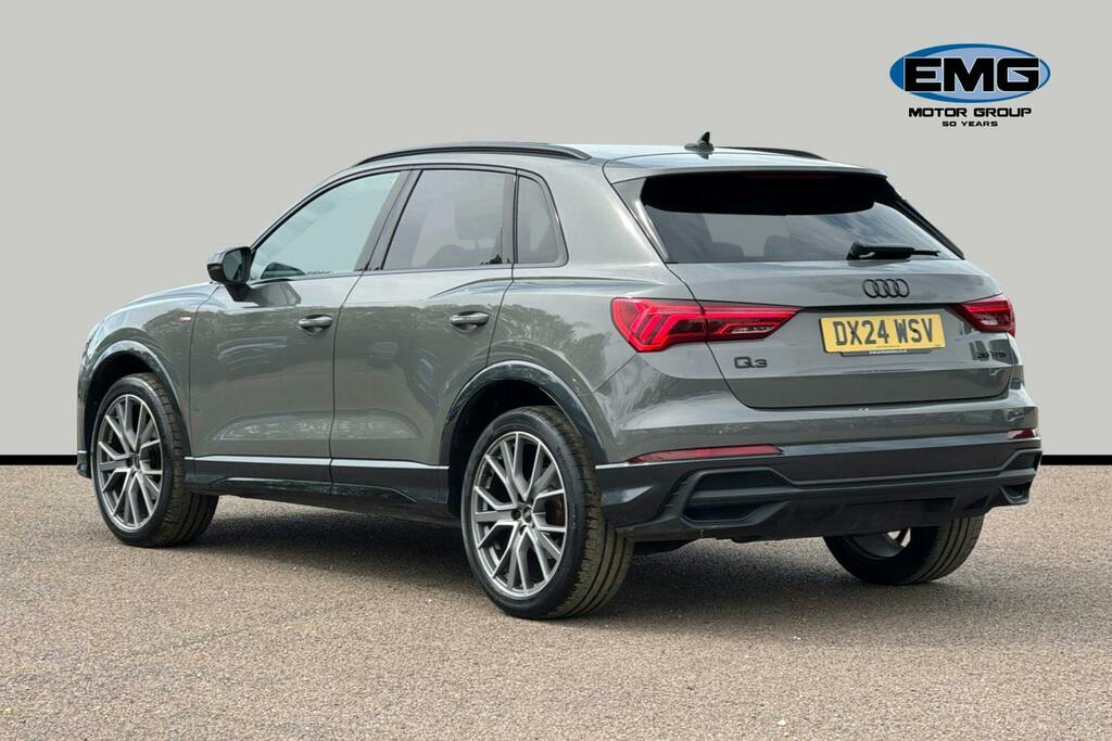 Audi Q3 1.5 Tfsi Cod 35 Black Edition Suv S Tro DX24WSV Grey #4