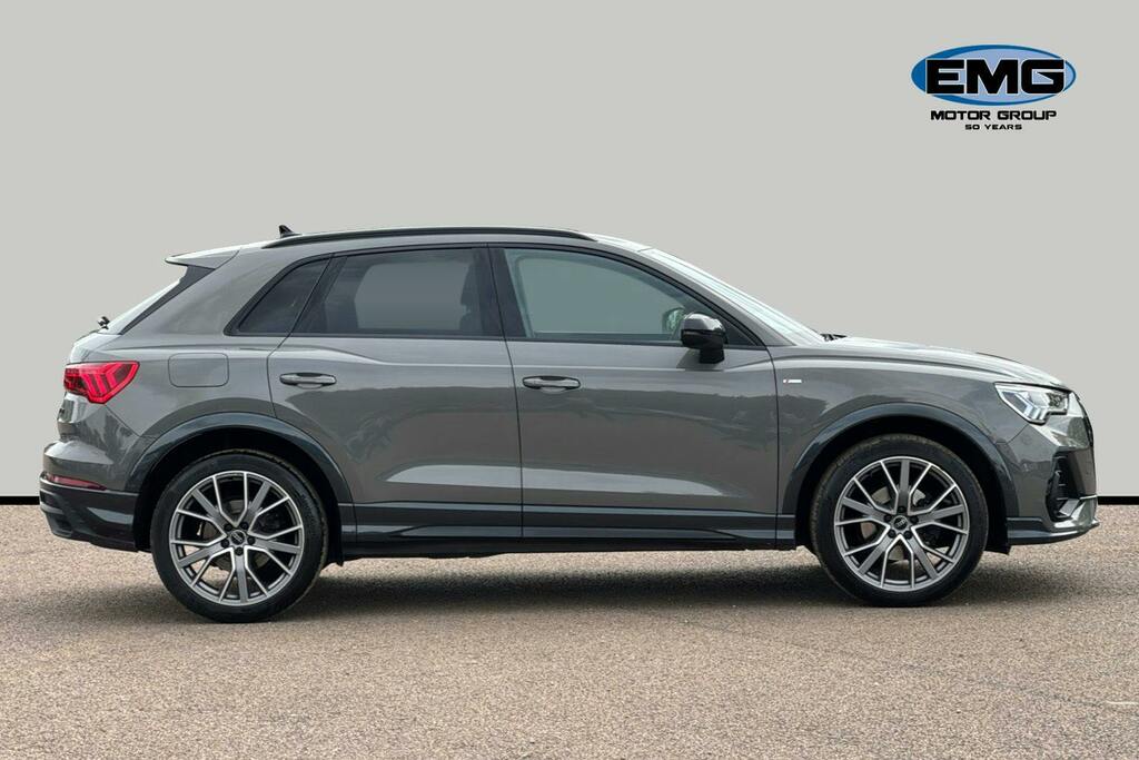 Audi Q3 1.5 Tfsi Cod 35 Black Edition Suv S Tro DX24WSV Grey #3