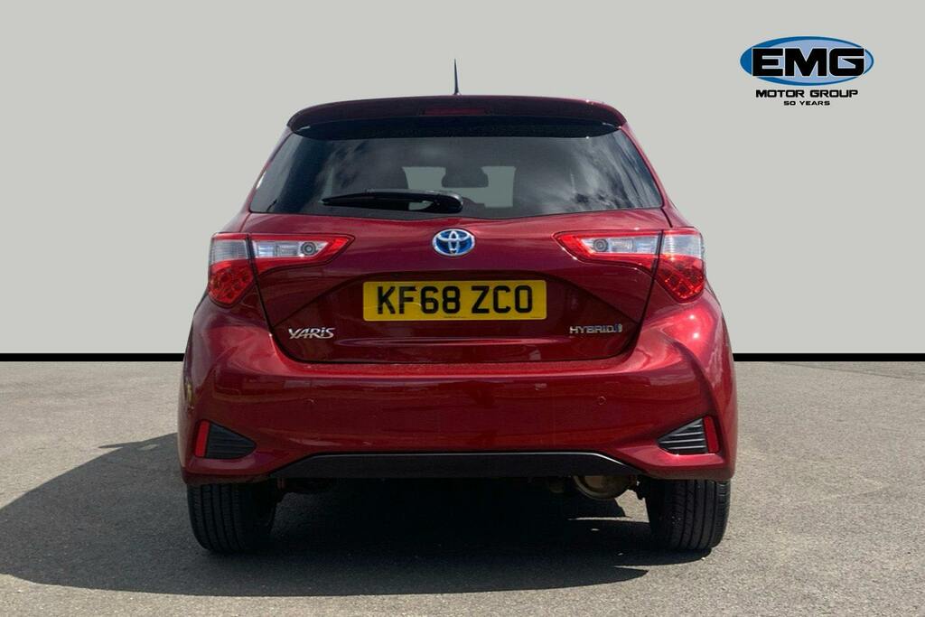 Toyota Yaris 1.5 Vvt H Excel Hatchback Hybrid E Cvt Red #5